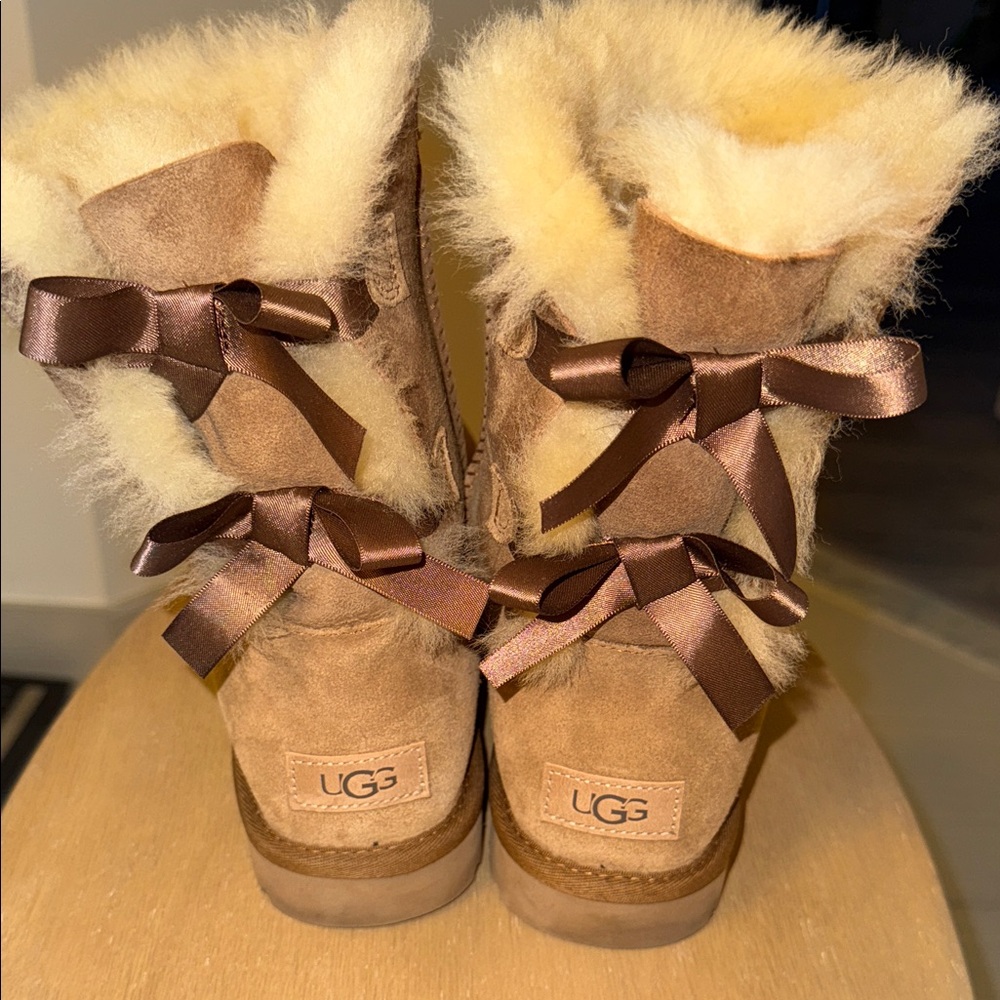 UGG Tan Boots with Cream Shearling and Brown Bows